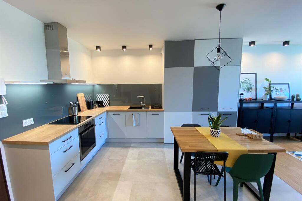 Apartament Na Wodnej Apartment วูดช์ ภายนอก รูปภาพ